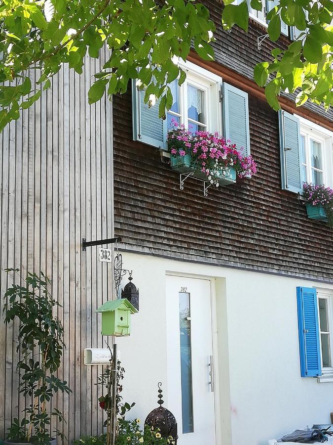 Gemuetliche Wohnung In Einfamilienhaus Alberschwende Exterior photo